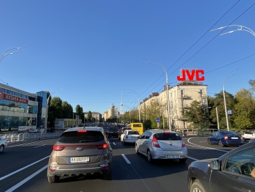 ул. Александра Довженко, 2 (вид на проспект Берестейский)