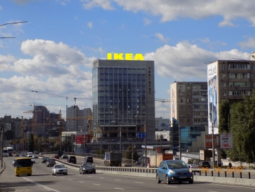 180 Antonovycha St. (view on Mykoly Mikhnovskoho blvd. (Druzhby Narodiv))